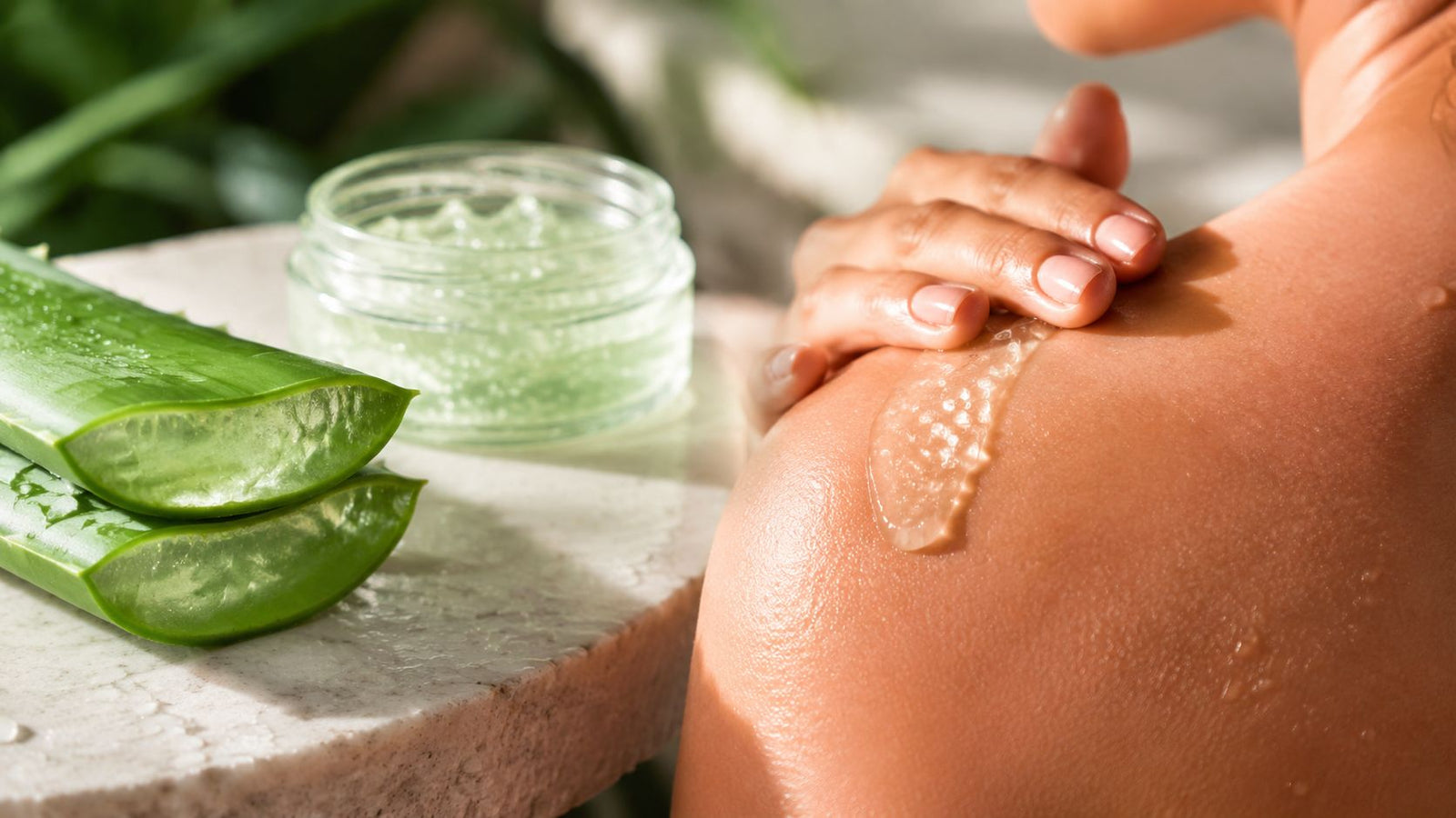 Pure Aloe Vera After Sun: Soothing Relief for Your Skin